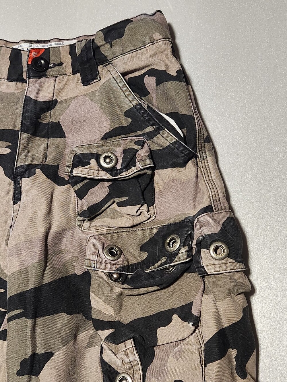 Vintage Y2K Old Navy Boys Camo Cargo Shorts Size 7 Camouflage Pockets 2005 - Picture 7 of 12